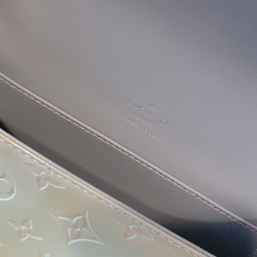 Louis Vuitton Blue Shoulder Bag - Picture 5 of 8